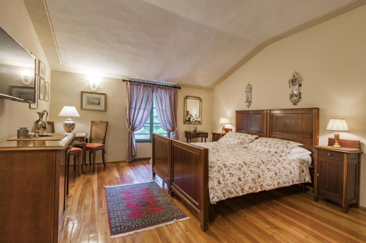 Boutique Hotel Villa Sostaga Gargnano Exterior photo