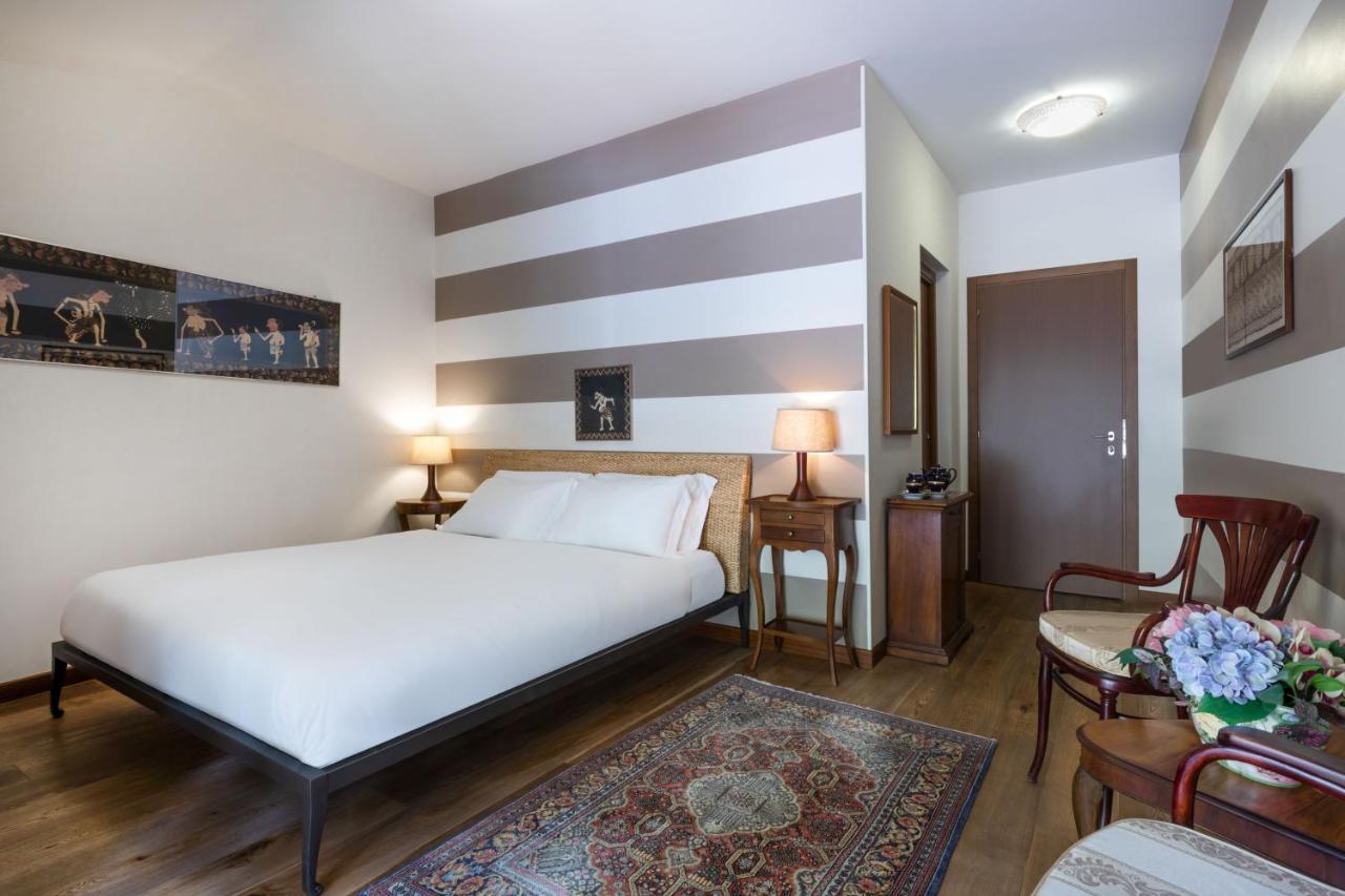 Boutique Hotel Villa Sostaga Gargnano Exterior photo